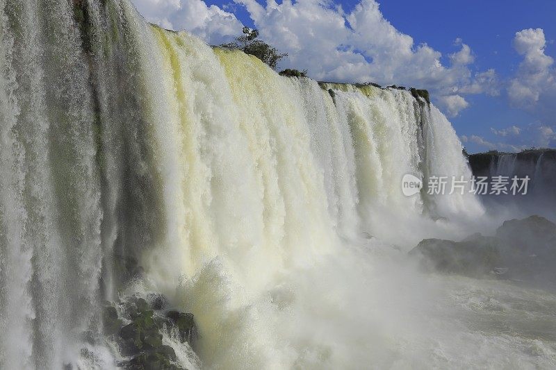 伊瓜苏瀑布-瀑布在巴西/阿根廷-南美